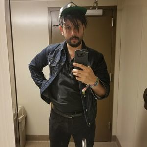 Meet your Posher, Jason